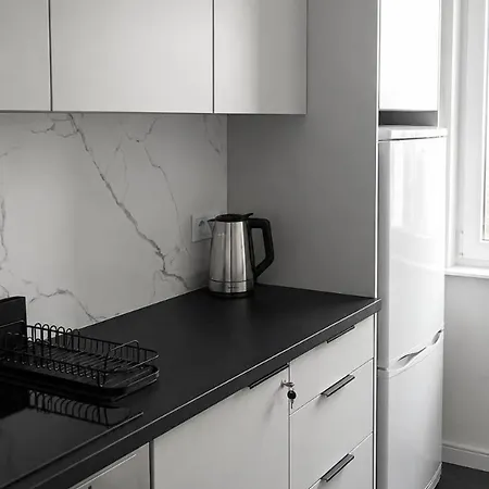 Modern Black Lägenhet
